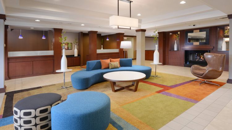 Fairfield Inn & Suites Dallas Plano Colo Lobby