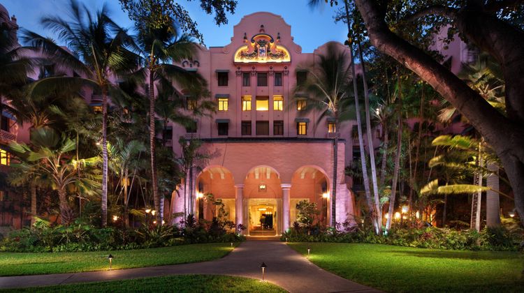 The Royal Hawaiian, A Luxury Collection Exterior