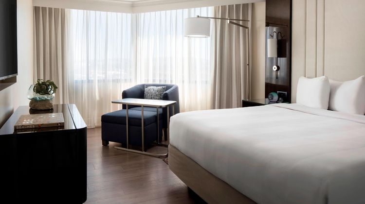 Irvine Marriott Suite