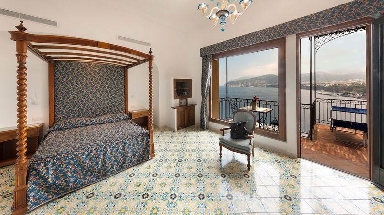 <b>Hotel La Tonnarella Suite</b>. Images powered by <a href="https://www.leonardoworldwide.com/" title="Leonardo Worldwide" target="_blank">Leonardo</a>.