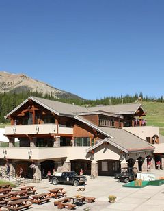 Huntley Lodge