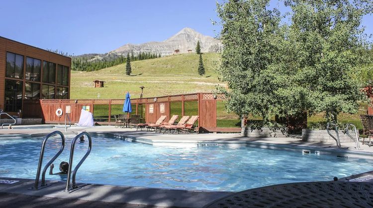 Huntley Lodge Recreation