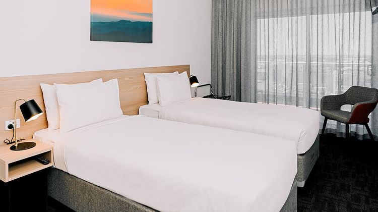Tom's Court Hotel Room