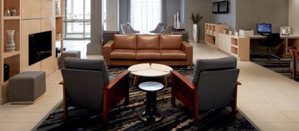 Fairfield Inn & Suites Montreal Airport Exterior
