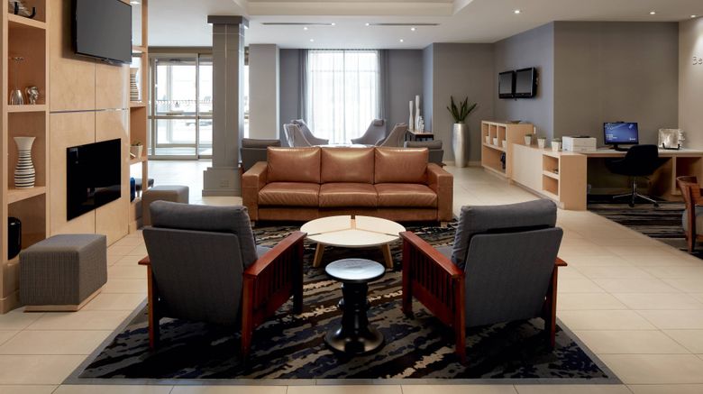 <b>Fairfield Inn & Suites Montreal Airport Exterior</b>. Images powered by <a href="https://www.leonardoworldwide.com/" title="Leonardo Worldwide" target="_blank">Leonardo</a>.