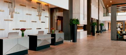 Sheraton Saint-Hyacinthe Hotel Lobby