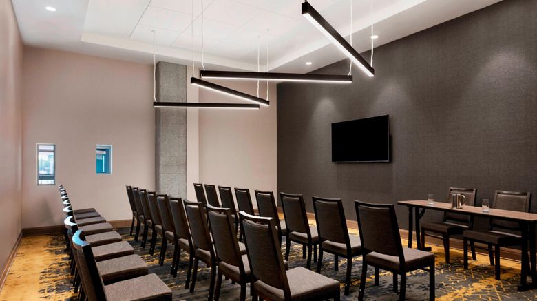 <b>Sheraton Saint-Hyacinthe Hotel Meeting</b>. Images powered by <a href="https://www.leonardoworldwide.com/" title="Leonardo Worldwide" target="_blank">Leonardo</a>.