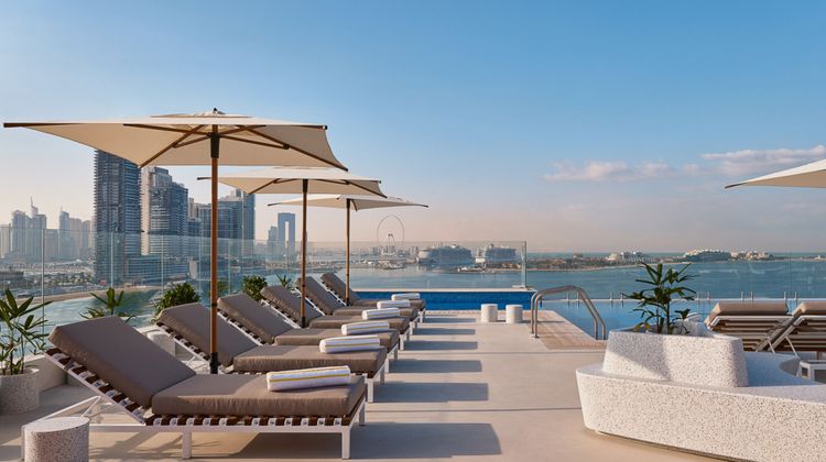 voco Dubai The Palm Pool