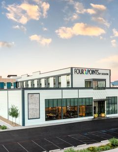 Four Points by Sheraton Downtown