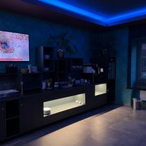 Attache Hotel