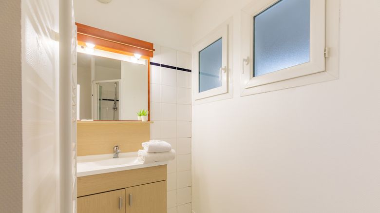 <b>Appart'city Lyon Villeurbanne Room</b>. Images powered by <a href="https://www.leonardoworldwide.com/" title="Leonardo Worldwide" target="_blank">Leonardo</a>.