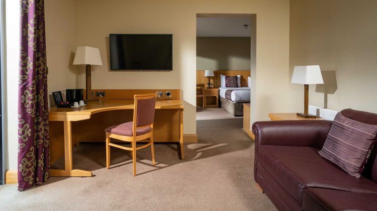 Belmore Court Motel Suite