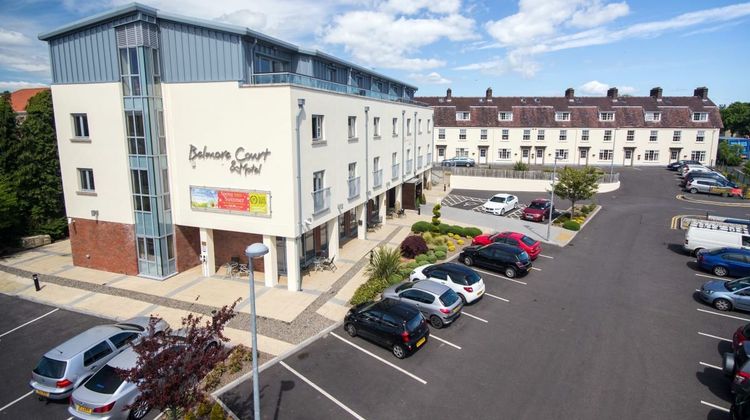 Belmore Court Motel Exterior