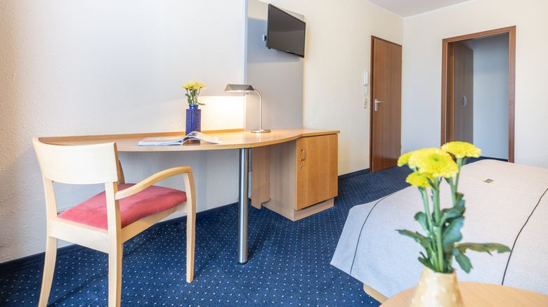 <b>acora Bonn Living the City Room</b>. Images powered by <a href="https://www.leonardoworldwide.com/" title="Leonardo Worldwide" target="_blank">Leonardo</a>.