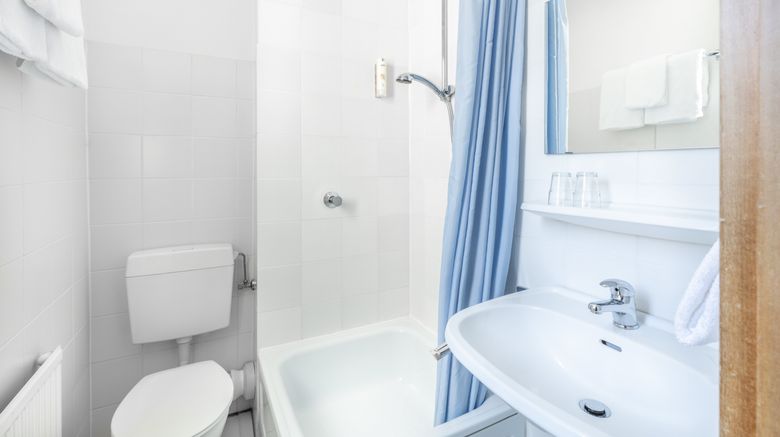 <b>acora Bonn Living the City Room</b>. Images powered by <a href="https://www.leonardoworldwide.com/" title="Leonardo Worldwide" target="_blank">Leonardo</a>.