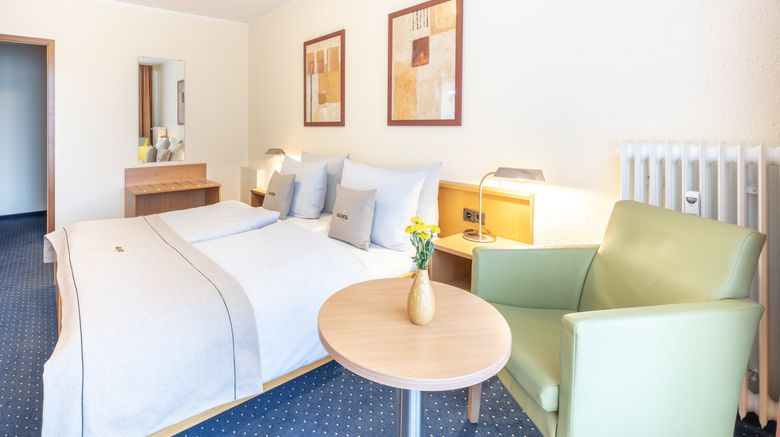 <b>acora Bonn Living the City Room</b>. Images powered by <a href="https://www.leonardoworldwide.com/" title="Leonardo Worldwide" target="_blank">Leonardo</a>.