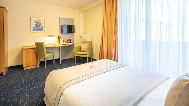 <b>acora Bonn Living the City Room</b>. Images powered by <a href="https://www.leonardoworldwide.com/" title="Leonardo Worldwide" target="_blank">Leonardo</a>.