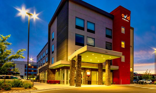 avid hotel Denver Airport Area Exterior
