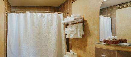 Shoshone Condos Room