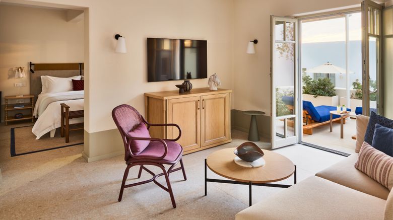 <b>Cosme, A Luxury Collection Resort Suite</b>. Images powered by <a href="https://www.leonardoworldwide.com/" title="Leonardo Worldwide" target="_blank">Leonardo</a>.