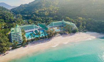 Le Meridien Phuket Beach Resort