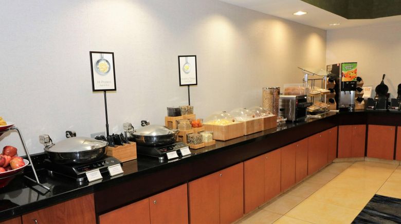 <b>Fairfield Inn & Suites San Antonio Dtwn Restaurant</b>. Images powered by <a href="https://www.leonardoworldwide.com/" title="Leonardo Worldwide" target="_blank">Leonardo</a>.