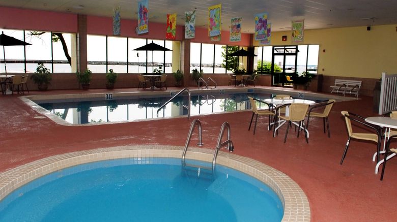 <b>Tawas Bay Beach Resort Pool</b>. Images powered by <a href="https://www.leonardoworldwide.com/" title="Leonardo Worldwide" target="_blank">Leonardo</a>.