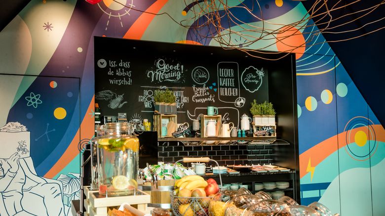 <b>Motel One Ulm Restaurant</b>. Images powered by <a href="https://www.leonardoworldwide.com/" title="Leonardo Worldwide" target="_blank">Leonardo</a>.