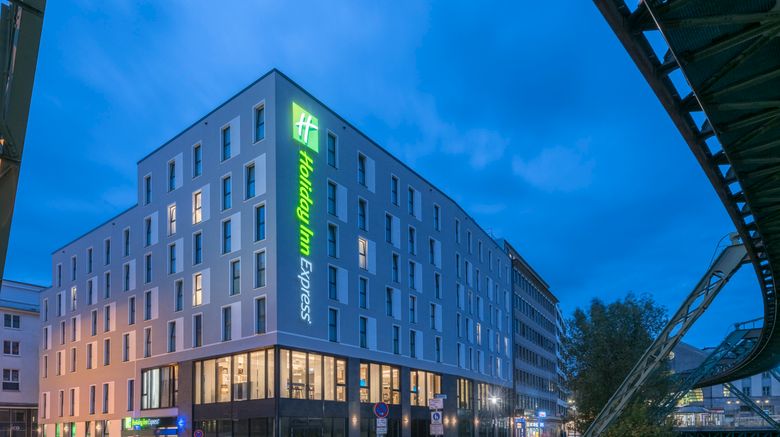 <b>Holiday Inn Express Wuppertal-Hauptbahof Exterior</b>. Images powered by <a href="https://www.leonardoworldwide.com/" title="Leonardo Worldwide" target="_blank">Leonardo</a>.
