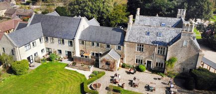 Stanton Manor Hotel & Gallery Restaurant Exterior