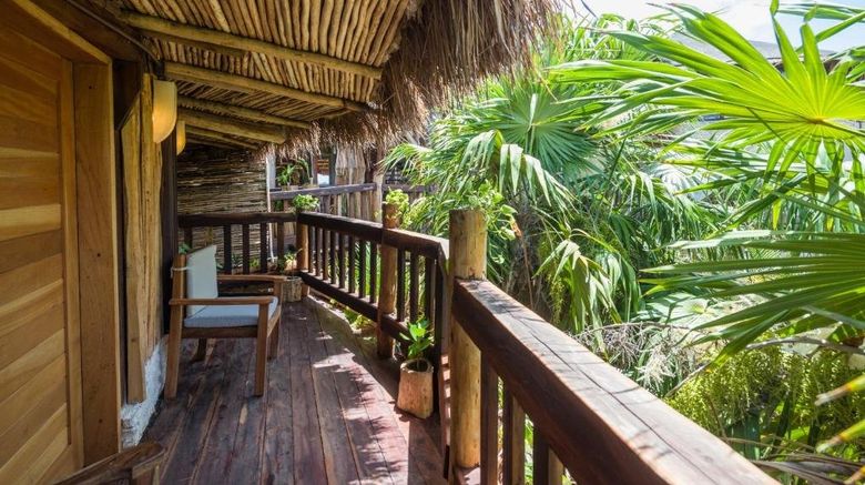 <b>Kanan Tulum Room</b>. Images powered by <a href="https://www.leonardoworldwide.com/" title="Leonardo Worldwide" target="_blank">Leonardo</a>.