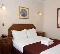 Palais Royale Room
