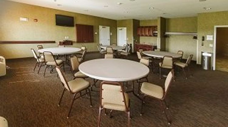 La Quinta Inn & Suites Minot Meeting