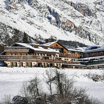 Rosapetra Spa Resort