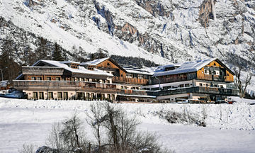 Rosapetra Spa Resort