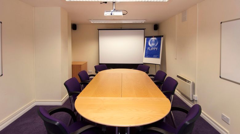<b>Premier Inn London County Hall Meeting</b>. Images powered by <a href="https://www.leonardoworldwide.com/" title="Leonardo Worldwide" target="_blank">Leonardo</a>.