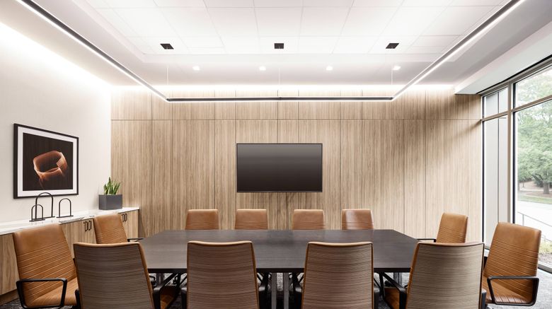 <b>AC Hotel by Marriott Atlanta Perimeter Meeting</b>. Images powered by <a href="https://www.leonardoworldwide.com/" title="Leonardo Worldwide" target="_blank">Leonardo</a>.