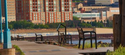 Sheraton Duluth Hotel Exterior
