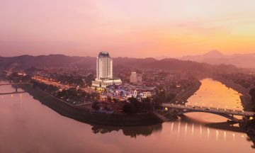 Four Points by Sheraton Lang Son