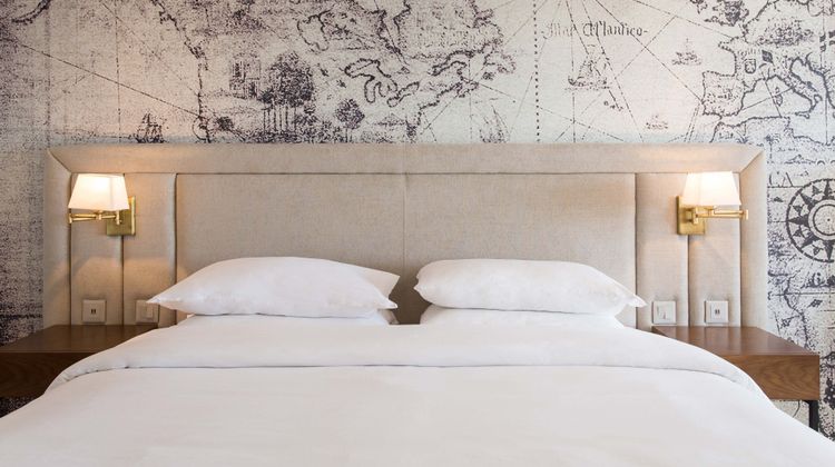 Four Points by Sheraton Sesimbra Room
