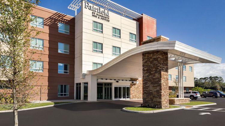 Fairfield Inn & Suites Bonita Springs Exterior