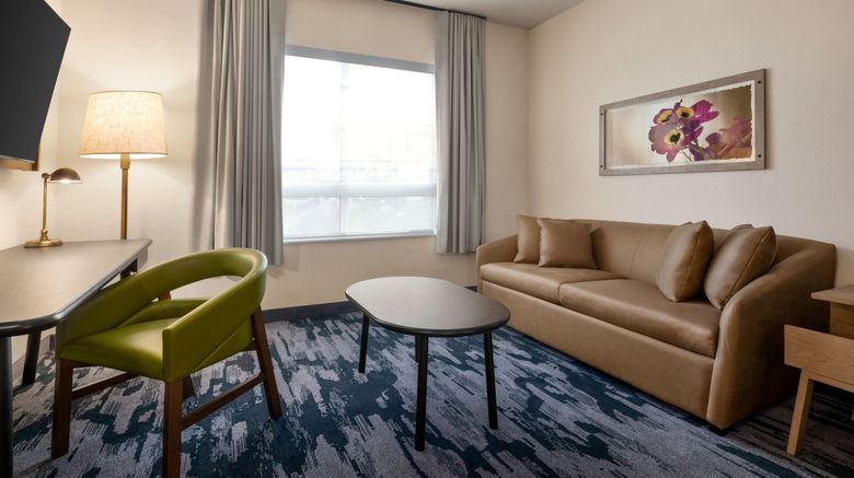 <b>Fairfield Inn & Suites Bonita Springs Room</b>. Images powered by <a href="https://www.leonardoworldwide.com/" title="Leonardo Worldwide" target="_blank">Leonardo</a>.