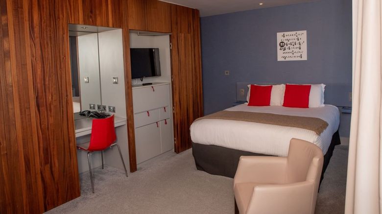 <b>Midland Hotel Room</b>. Images powered by <a href="https://www.leonardoworldwide.com/" title="Leonardo Worldwide" target="_blank">Leonardo</a>.