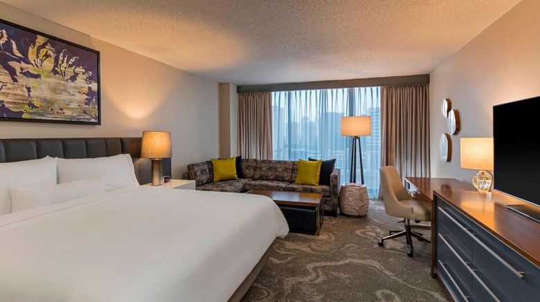 <b>The Westin Oaks Houston at the Galleria Room</b>. Images powered by <a href="https://www.leonardoworldwide.com/" title="Leonardo Worldwide" target="_blank">Leonardo</a>.