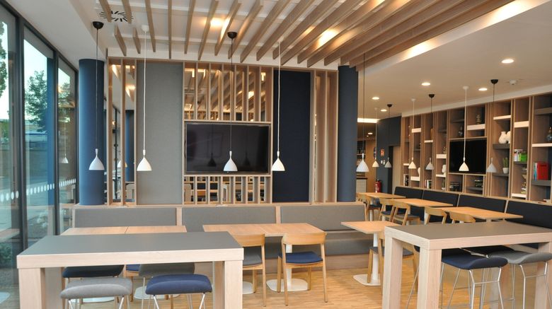 <b>Holiday Inn Express Sindelfingen Restaurant</b>. Images powered by <a href="https://www.leonardoworldwide.com/" title="Leonardo Worldwide" target="_blank">Leonardo</a>.