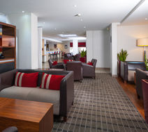Holiday Inn Express Swindon West Lobby