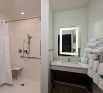 TownePlace Suites Northwest at the RIM Room