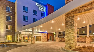 Fairfield Inn & Suites St Louis Westport