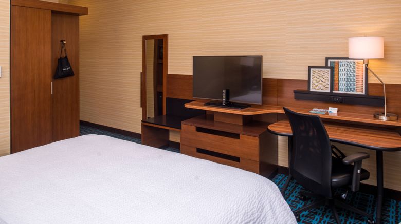 <b>Fairfield Inn & Suites St Louis Westport Room</b>. Images powered by <a href="https://www.leonardoworldwide.com/" title="Leonardo Worldwide" target="_blank">Leonardo</a>.