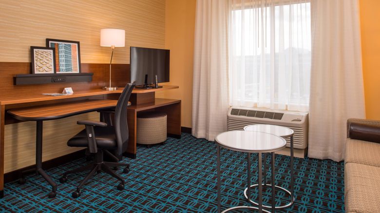 <b>Fairfield Inn & Suites St Louis Westport Suite</b>. Images powered by <a href="https://www.leonardoworldwide.com/" title="Leonardo Worldwide" target="_blank">Leonardo</a>.